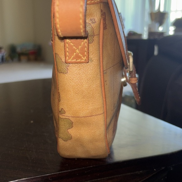 Alviero Martini Prima Classe Shoulder Bag/Crossbody EUC *ONLY FOR CHIARA* - Picture 14 of 16